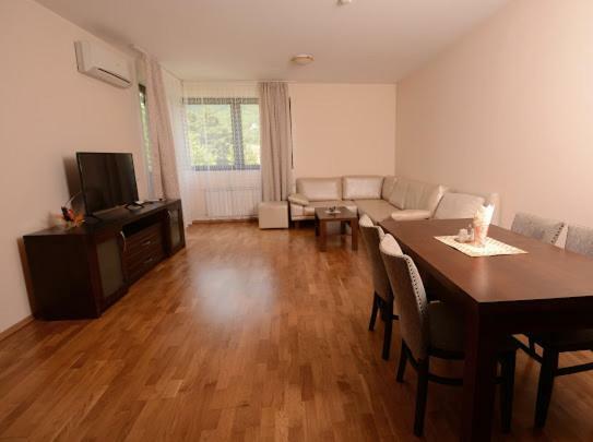 Pravets Resort Apartments Pravets